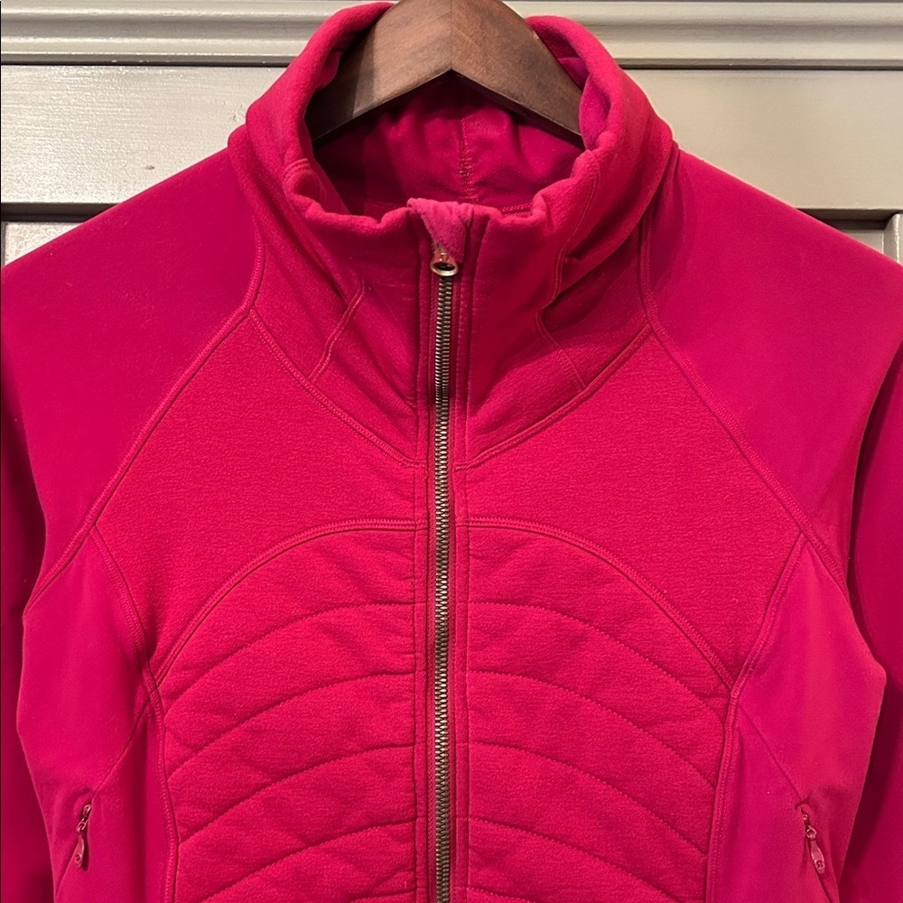 Lululemon Fleece Out Jacket Full Zip Berry Rumble Zipper Vents Size 6 - Picture 5 of 16